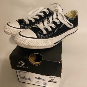 Kids Black converse